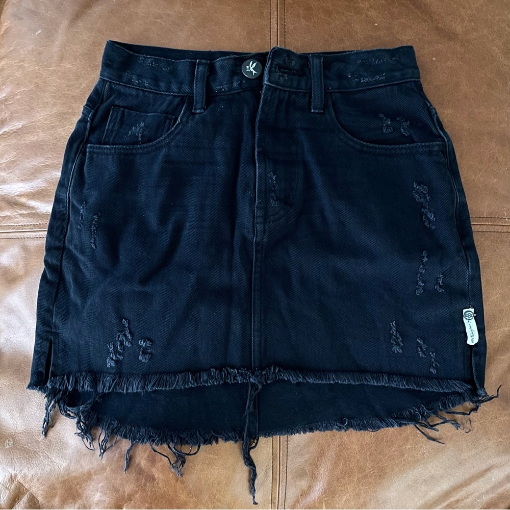 One by one teaspoon 2020 mini skirt